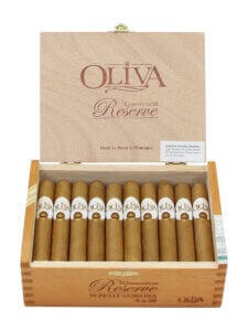 Oliva Connecticut Reserve Petit Corona