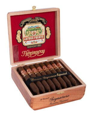 Arturo Fuente Hemingway Signature Cigar