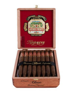 Arturo Fuente Hemingway Classic Cigar