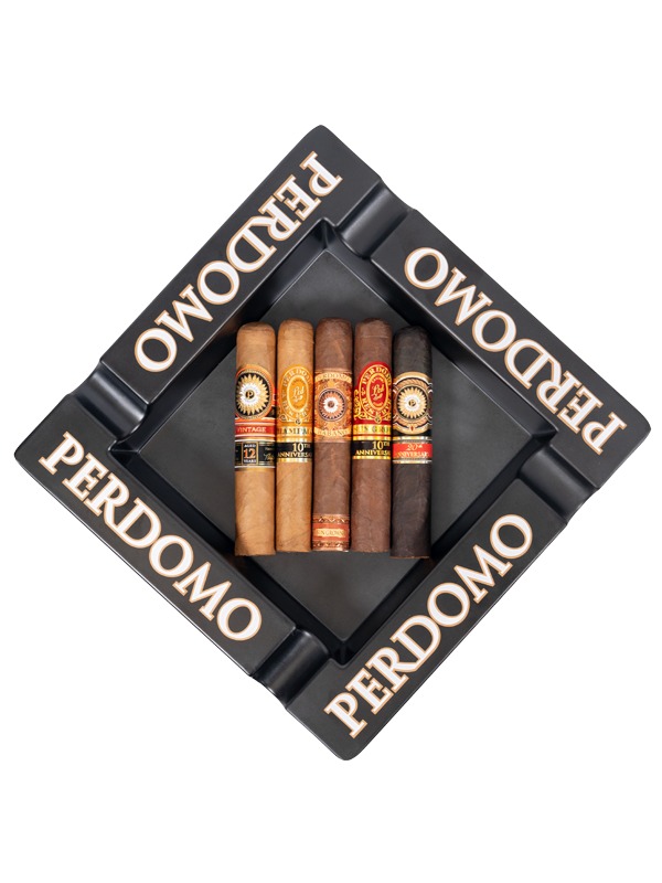 Perdomo’s Signature Series Ashtray Kit