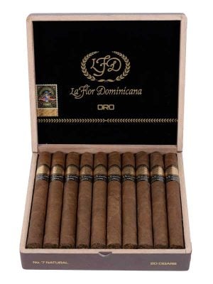 La Flor Dominicana Oro Natural No. 7