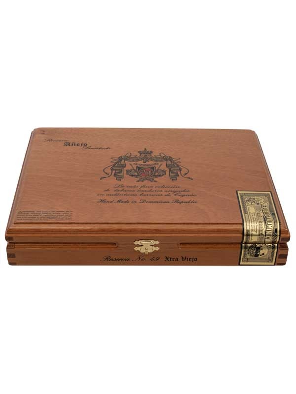 Arturo Fuente Anejo No. 49