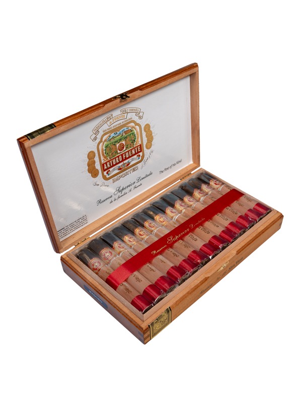 Arturo Fuente Anejo No. 66 Shark
