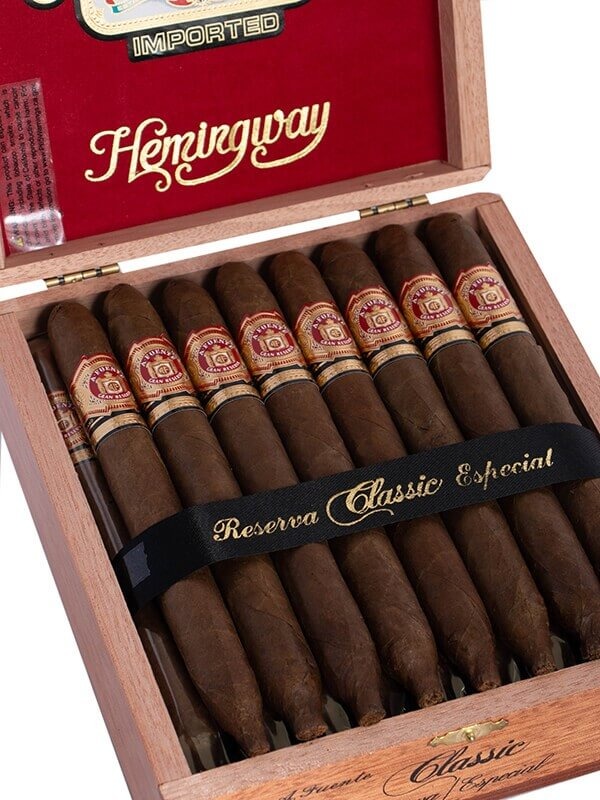 Arturo Fuente Hemingway Classic