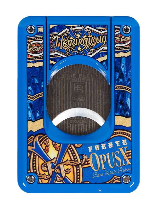 Arturo Fuente Hemingway House Humidor Package
