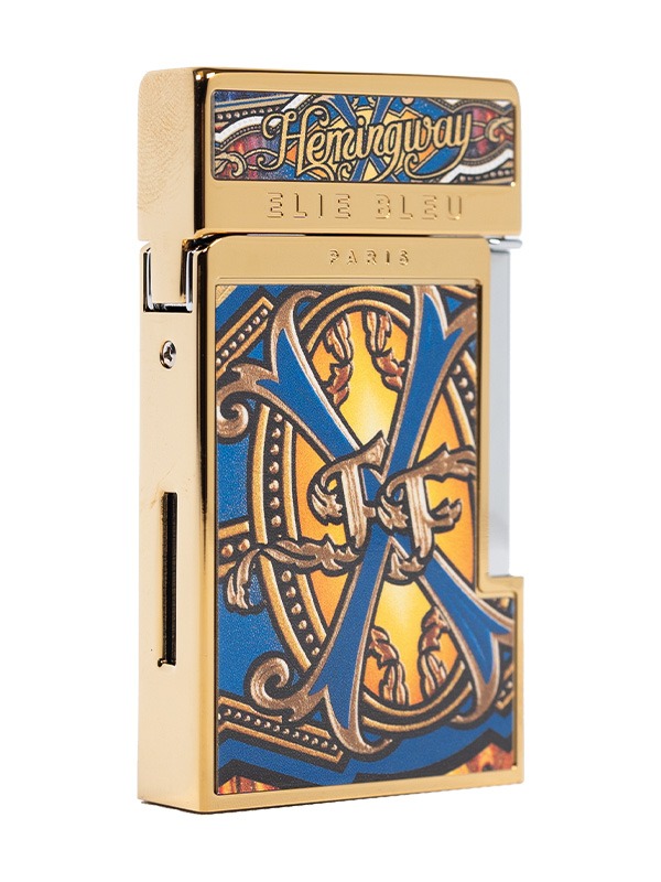 Arturo Fuente Hemingway House Humidor Package