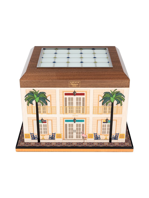 Arturo Fuente Hemingway House Humidor Package