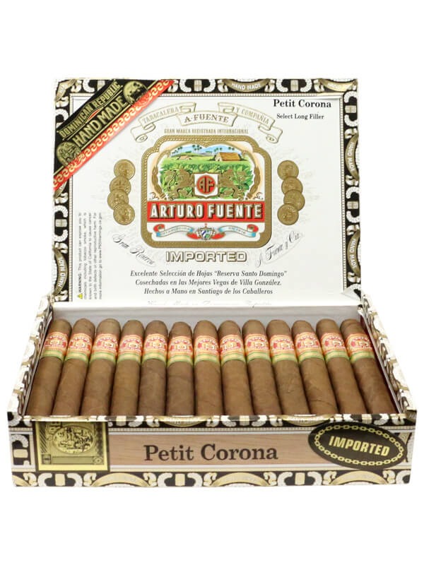 Arturo Fuente Petit Corona Natural