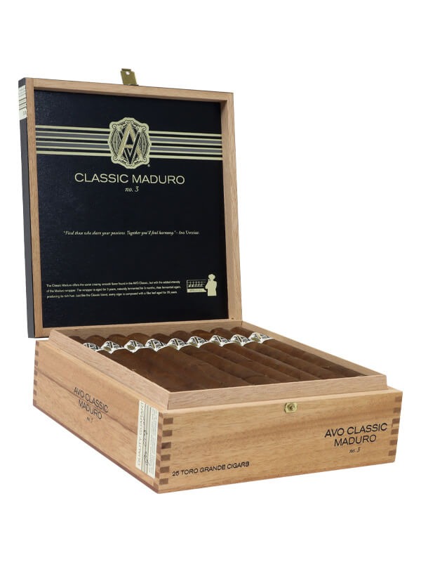 AVO Classic Maduro No. 3