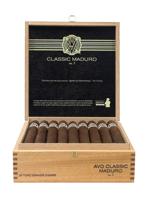 AVO Classic Maduro No. 3