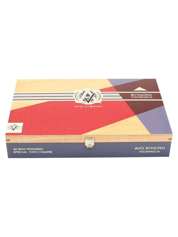 AVO Syncro Nicaragua Box-Pressed Special Toro