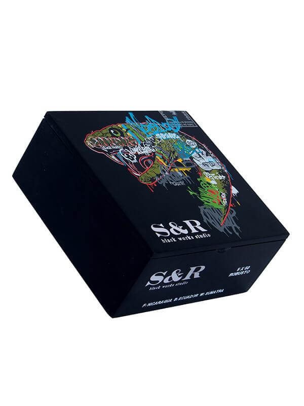 Black Works Studio S&R Robusto