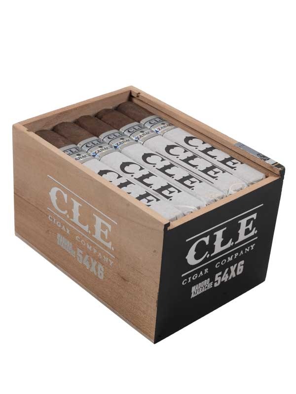 C.L.E. Azabache Maduro 54 x 6