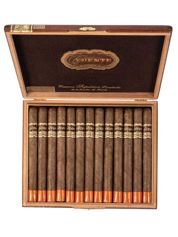 Casa Fuente Double Corona