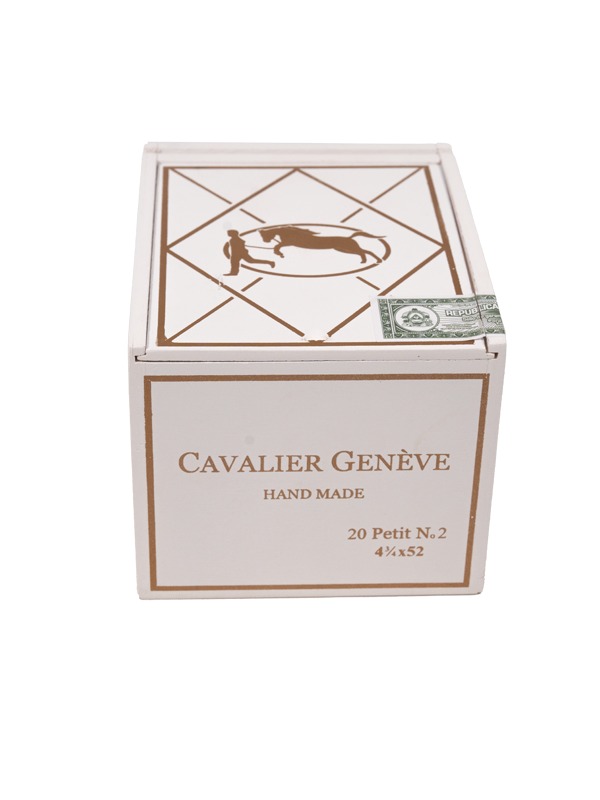 Cavalier White Series Petit No.2