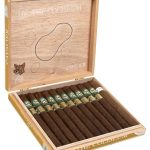 Cavalier x Fox Cigar The Coliseum