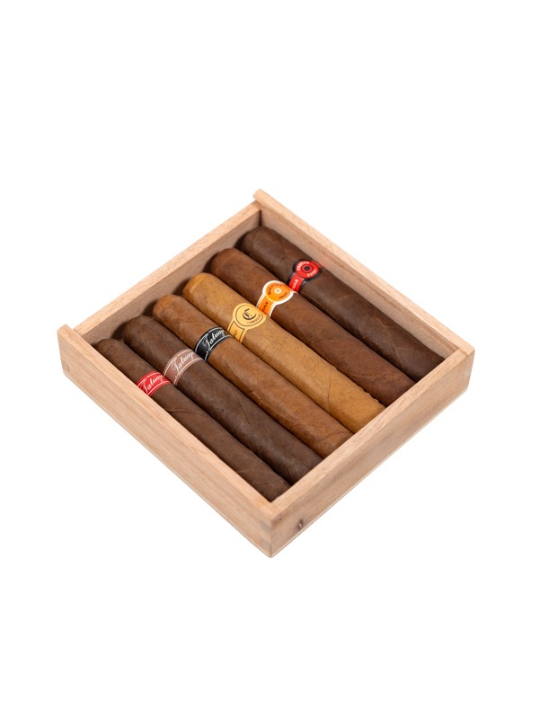 Colecciones de Tatuaje Robustos
