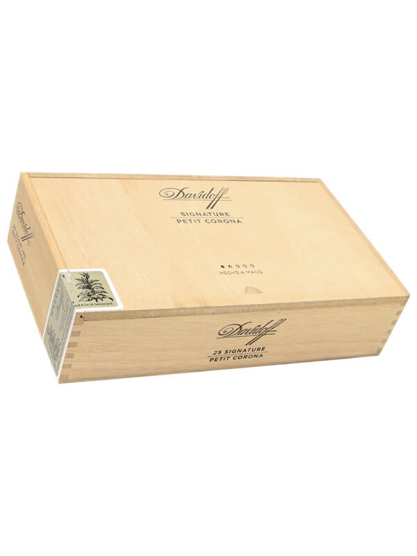 Davidoff Signature Petit Corona