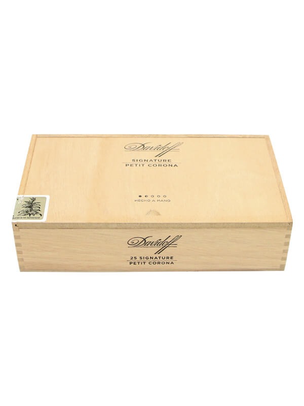 Davidoff Signature Petit Corona