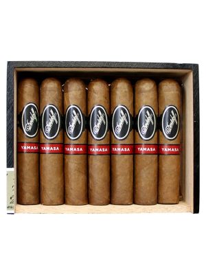 Davidoff Yamasa Petit Churchill