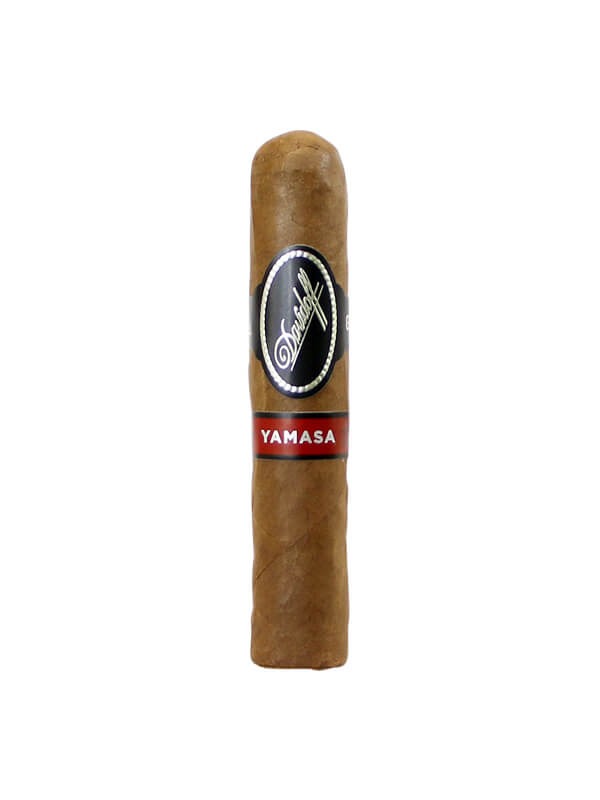 Davidoff Yamasa Petit Churchill