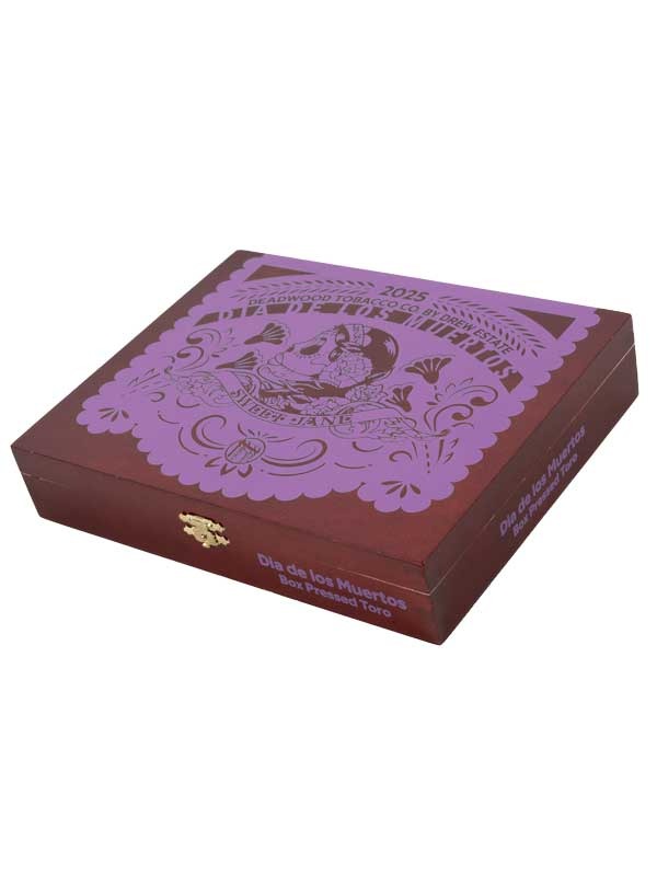 Deadwood Tobacco Co. Sweet Jane Dia de los Muertos Toro