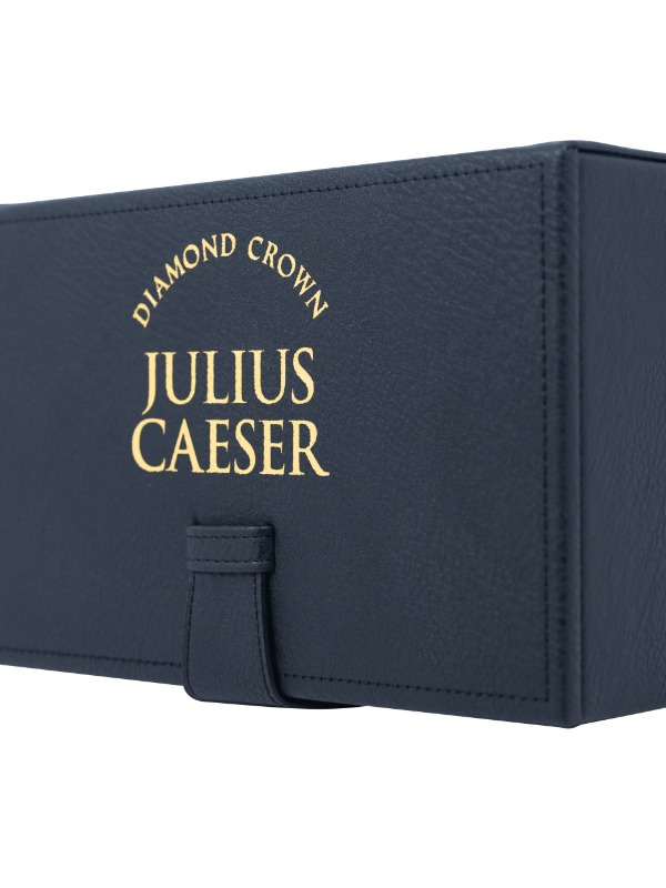 Diamond Crown Julius Caeser Robusto