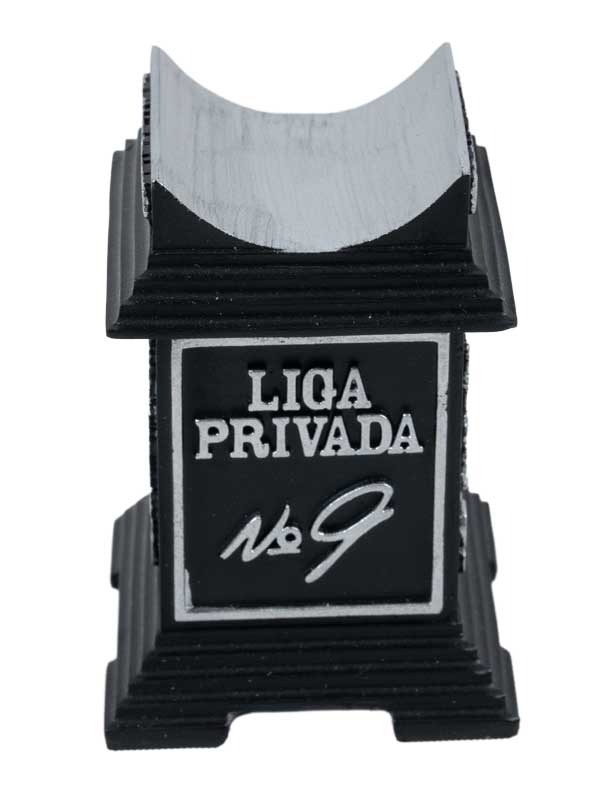 Drew Estate Liga Privada No. 9 Cigar Rest
