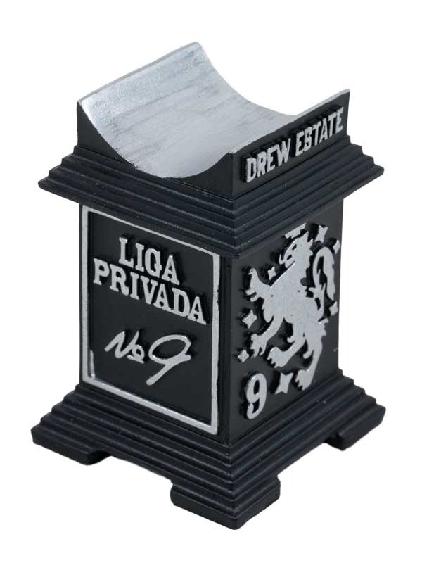 Drew Estate Liga Privada No. 9 Cigar Rest
