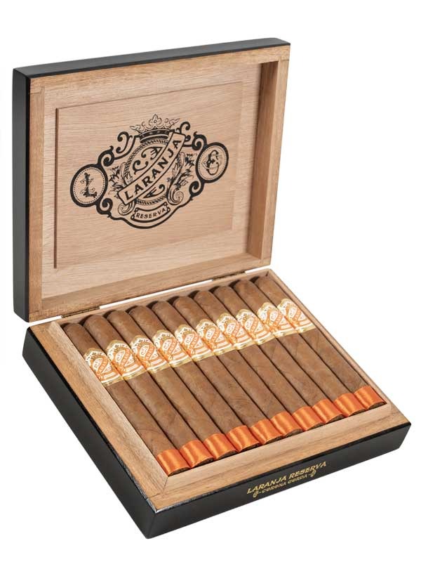 Espinosa Laranja Reserva Corona Gorda – Fox Cigar