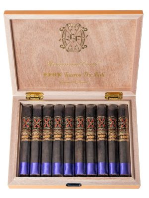 FFOX "Heaven and Earth" Tauros the Bull Maduro