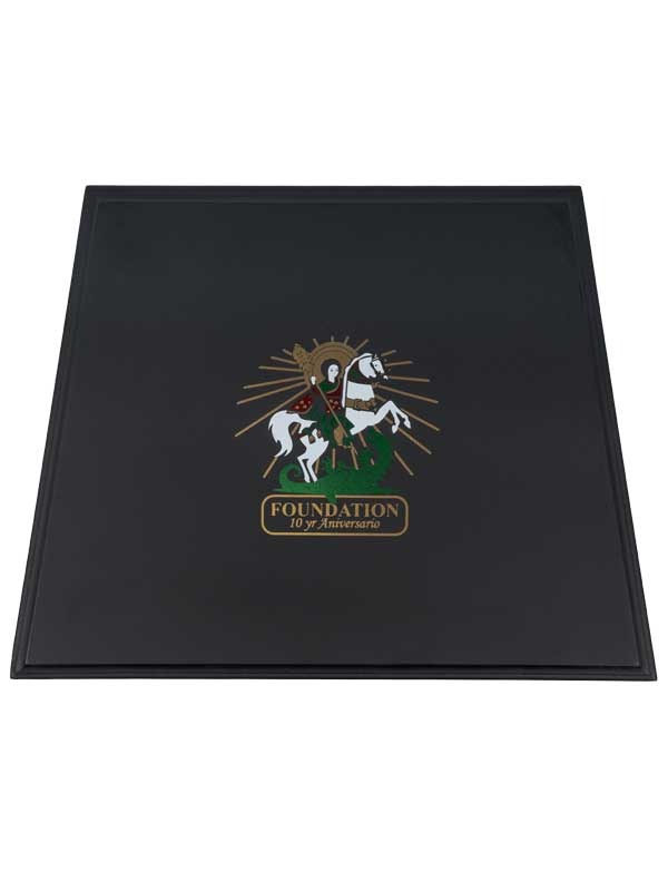 Foundation 10yr Aniversario Collector Box