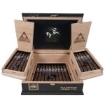 Foundation 10yr Aniversario Collector Box
