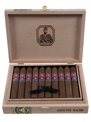 Foundation Aksum Claro Robusto