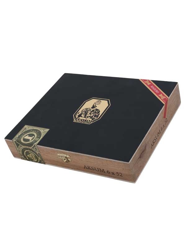 Foundation Aksum Maduro Toro