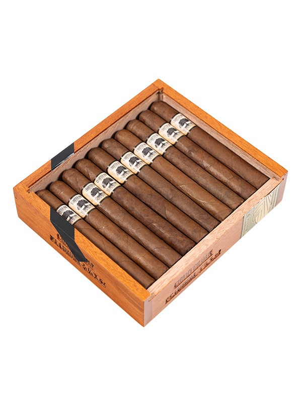 Foundation Charter Oak Habano Petite Corona