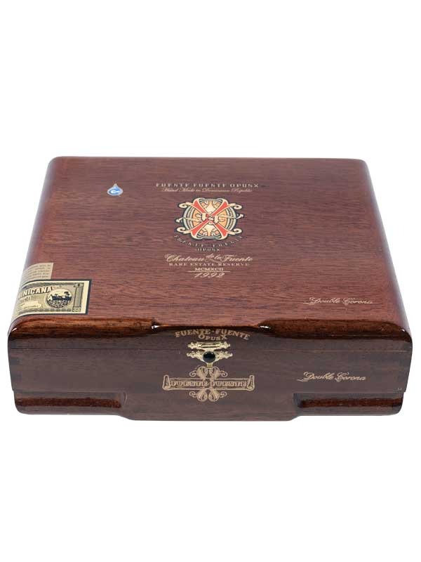 Fuente Fuente OpusX Double Corona