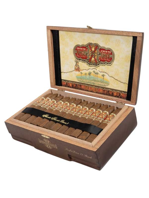 Fuente Fuente OpusX Perfecxion No. 77 Shark