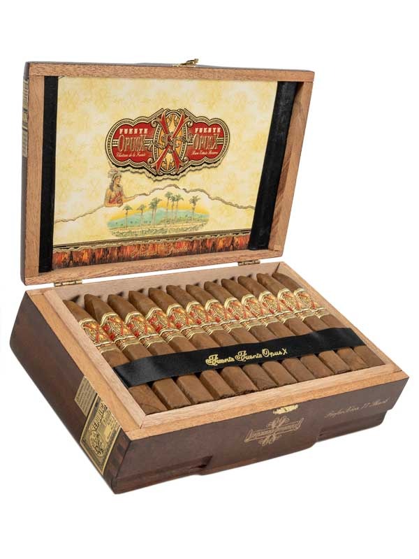 Fuente Fuente OpusX Perfecxion No. 77 Shark