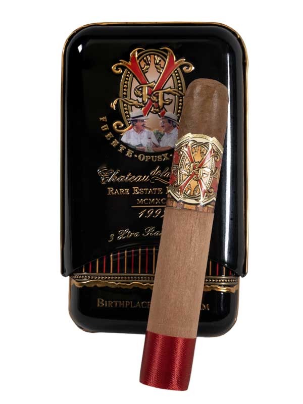 Fuente Fuente OpusX Robusto Tin