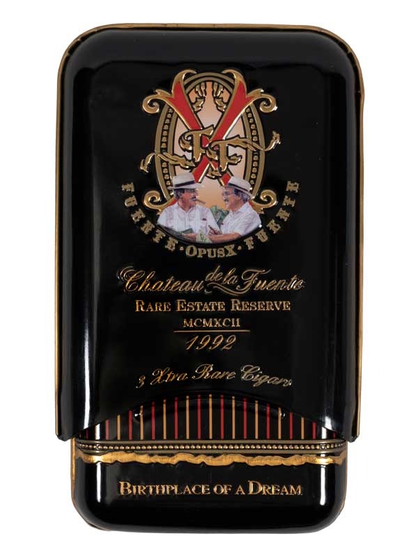 Fuente Fuente OpusX Robusto Tin