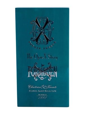 Fuente Fuente OpusX Story Blue 2024