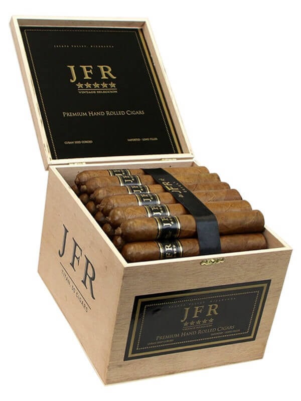 JFR Corojo Titan