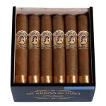 La Aroma de Cuba Connecticut Robusto