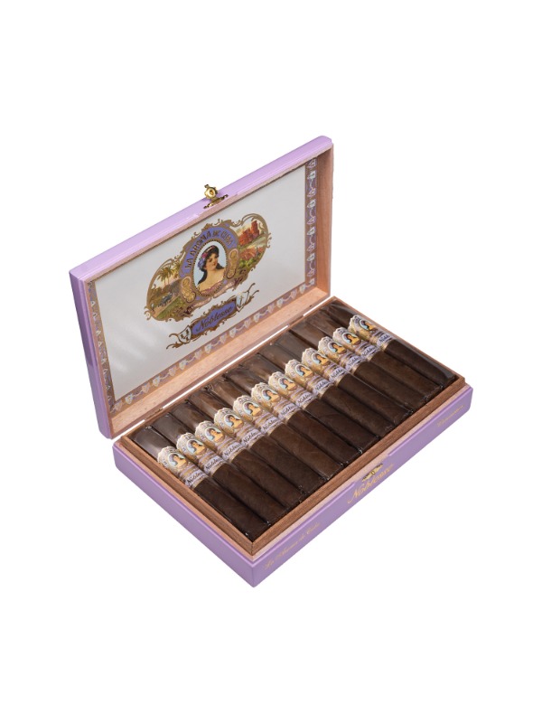 La Aroma de Cuba Noblesse Coronation