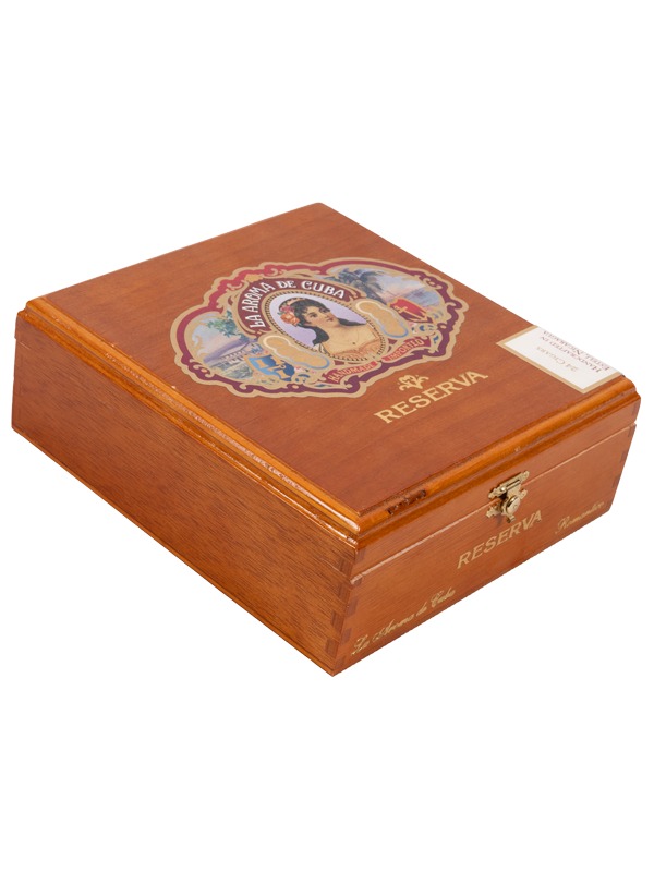 La Aroma de Cuba Reserva Romantico