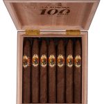 La Aurora 100 Años Belicoso