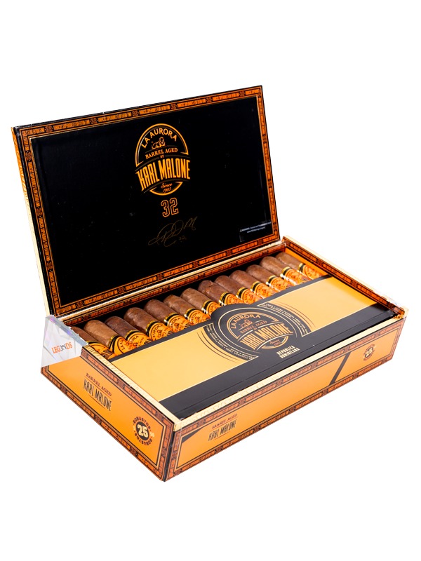La Aurora Barrel Aged by Karl Malone Robusto