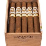 La Aurora Cazadores Claro Toro