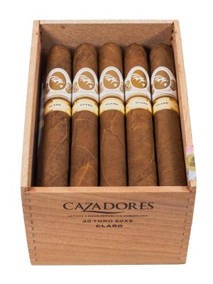 La Aurora Cazadores Claro Toro